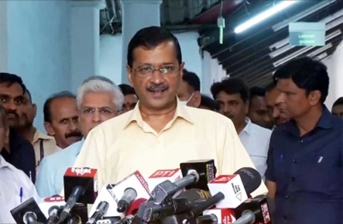 दिल्ली पुलिस में हुए 350 करोड़ रुपए के घोटाले के दोषियों को जेल भेजे केंद्र : केजरीवाल